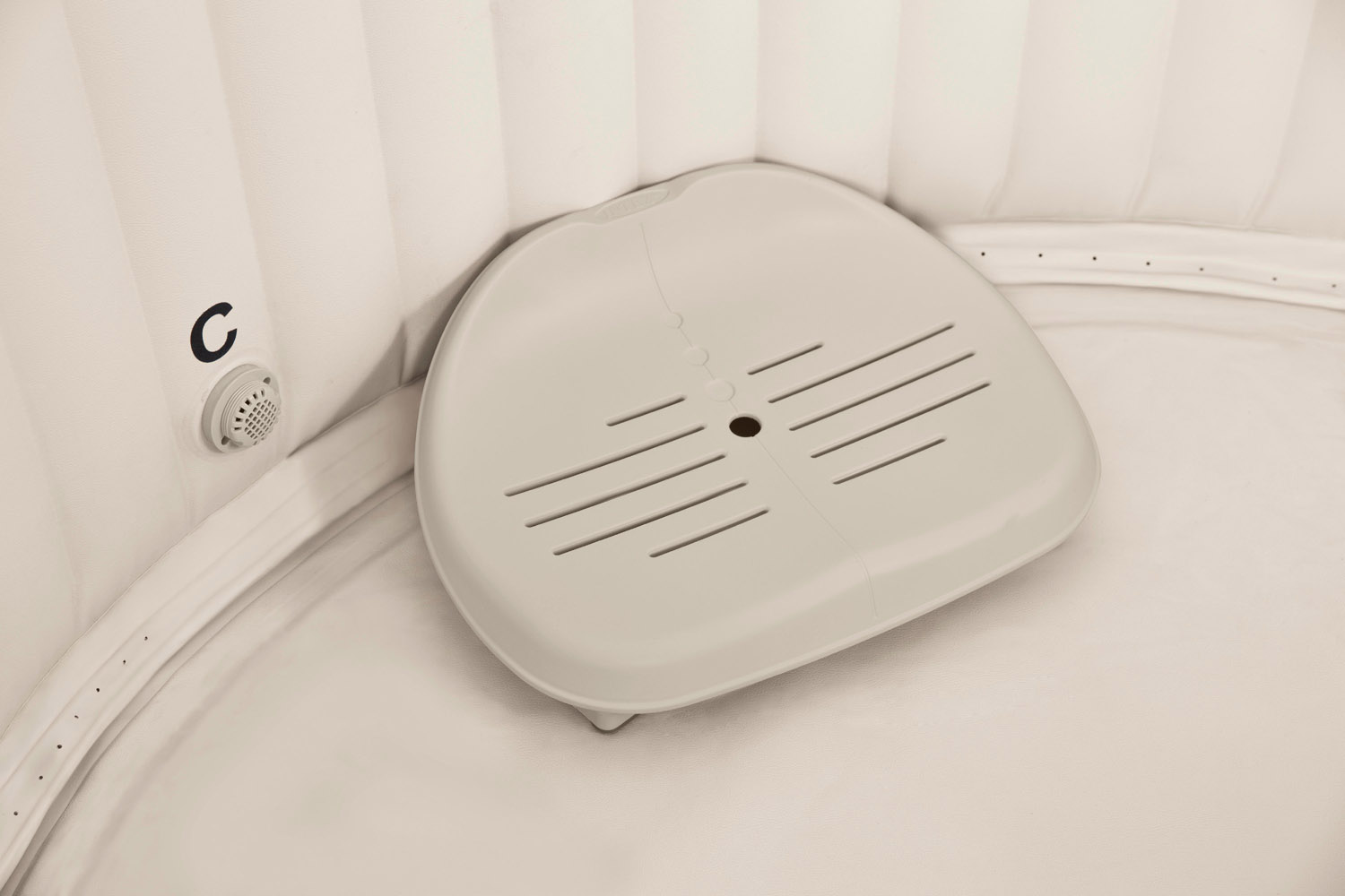 Bestway SaluSpa Helsinki AirJet 7 Person Inflatable Spa & Hot Tub Seat