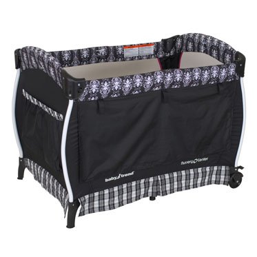 baby trend close n cozy bassinet