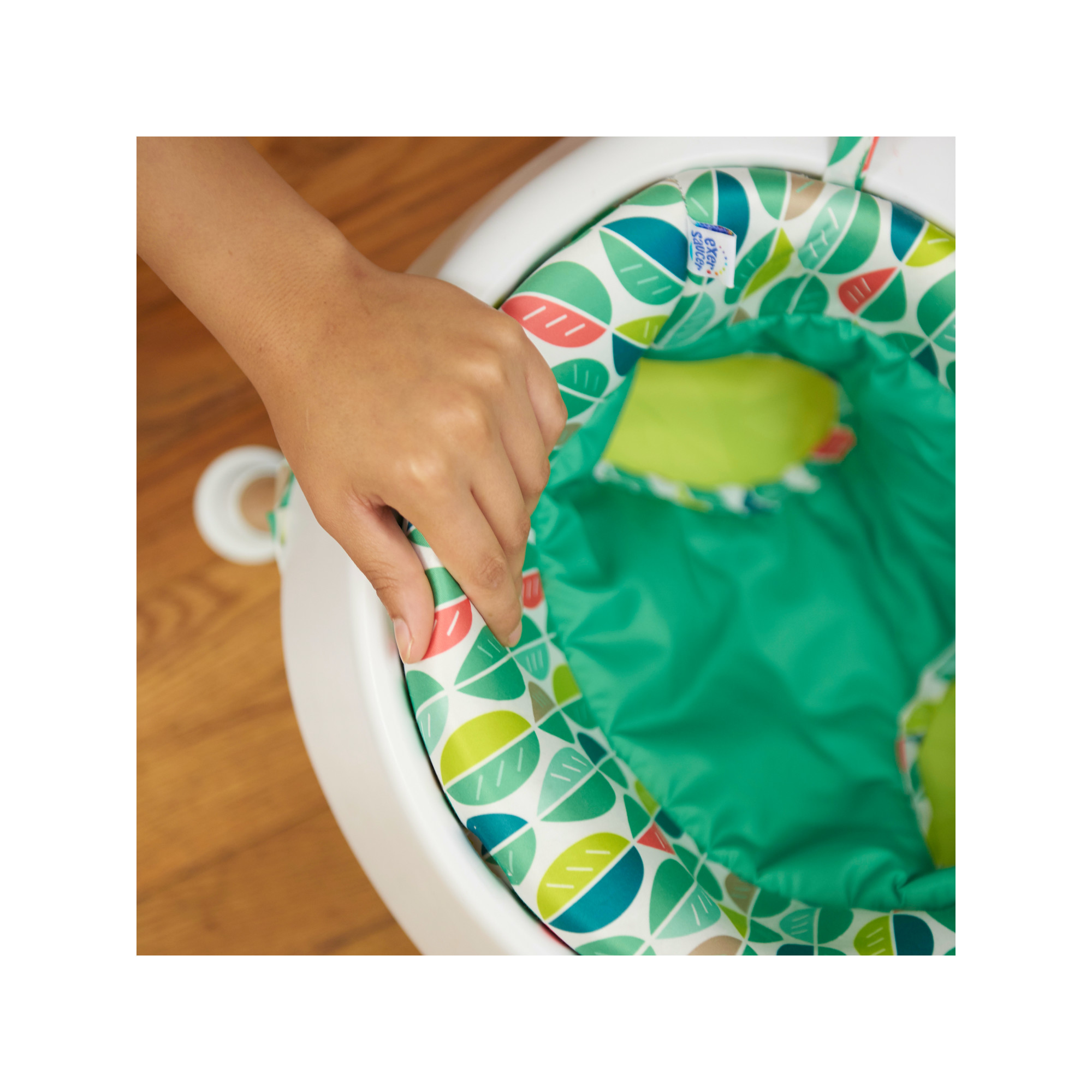 evenflo exersaucer tiny tropics