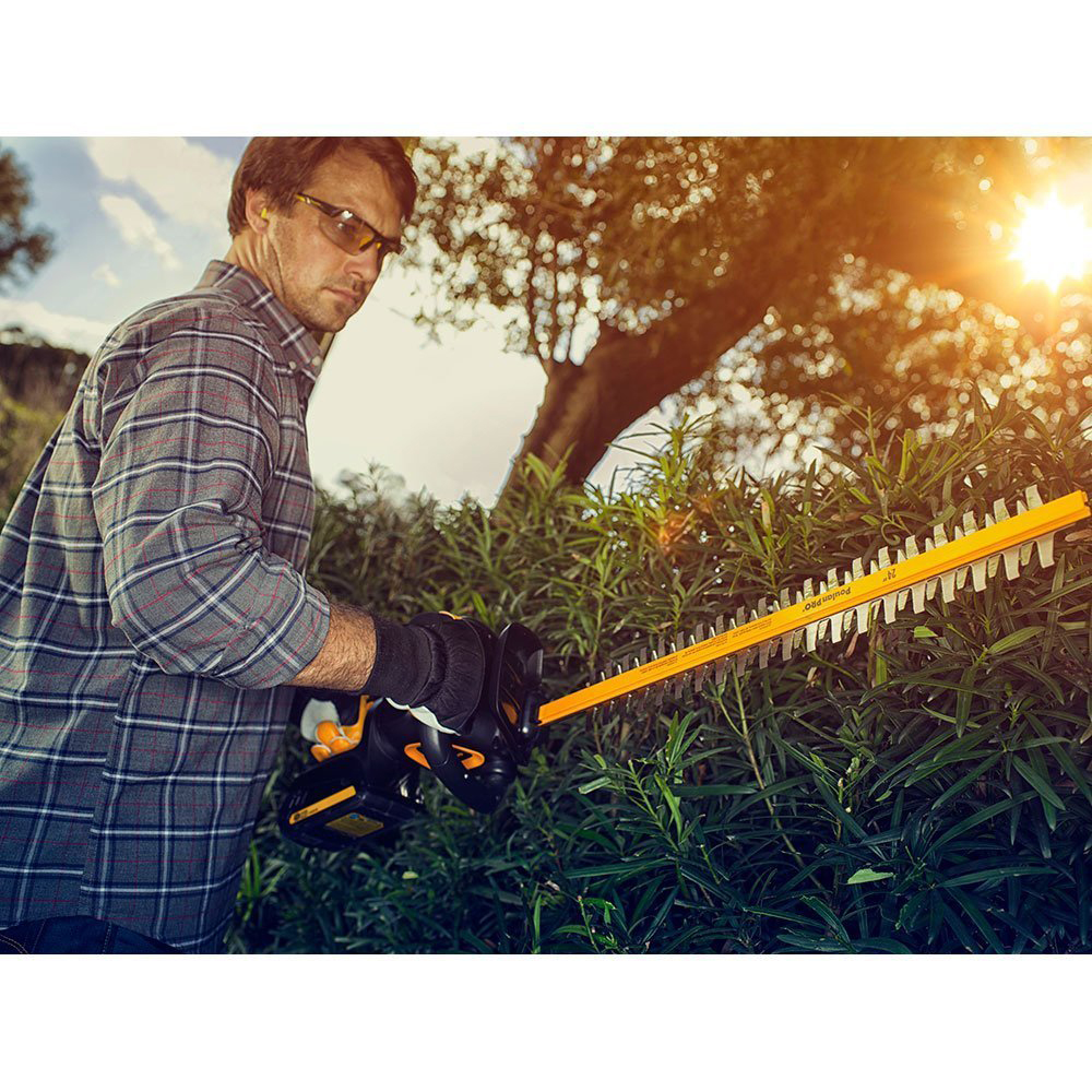 Open Box Poulan Pro 24 Inch 40V Electric Dual Action Cordless Hedge Trimmer