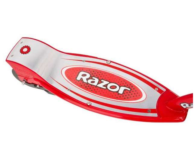 13111260 + 97778 + 96785 Razor E100 Kids Motorized 24 Volt Electric Scooter with Helmet and Safety Pads