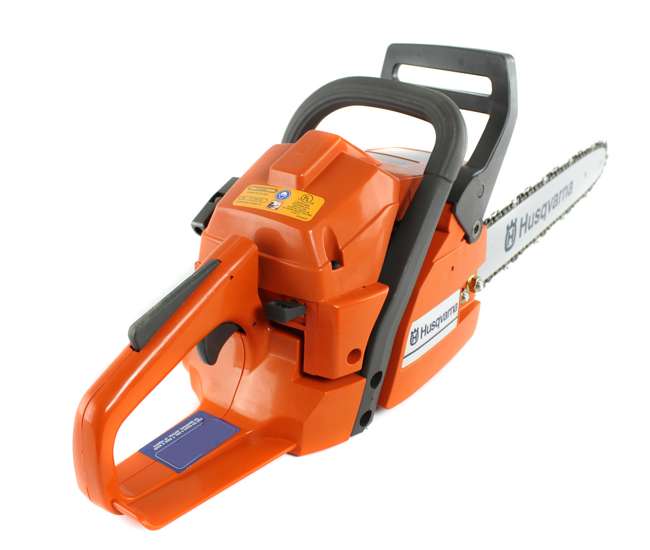Husqvarna 141 16Inch 40cc 2 Cycle Gas Powered Chain Saw 141ETEC