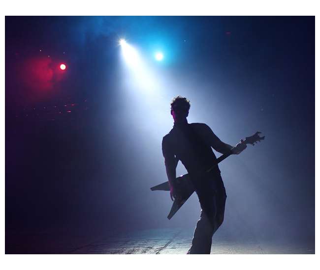H1600 + H700 + FJU CHAUVET DJ Hurricane 1600 Fog Machine + Hurricane H700 Fog Machine + Fog Juice