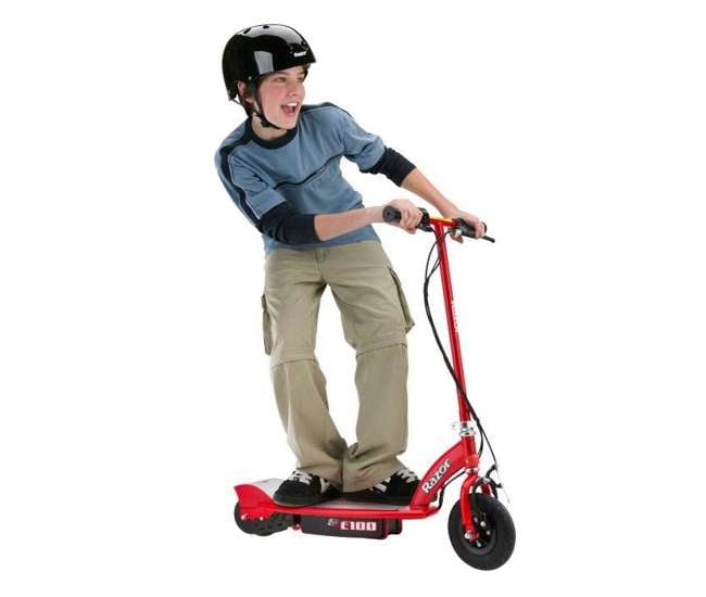 13111260 + 97778 + 96785 Razor E100 Kids Motorized 24 Volt Electric Scooter with Helmet and Safety Pads