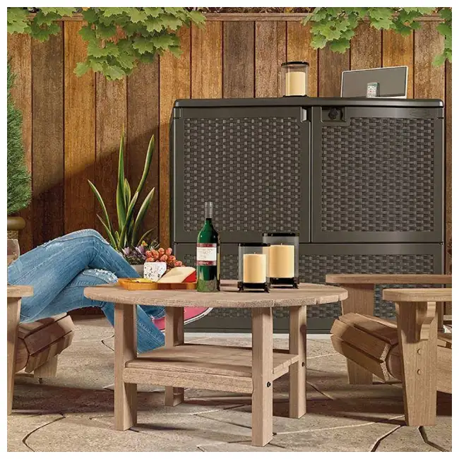 Suncast 195-Gallon Backyard Oasis Storage and Entertaining Station