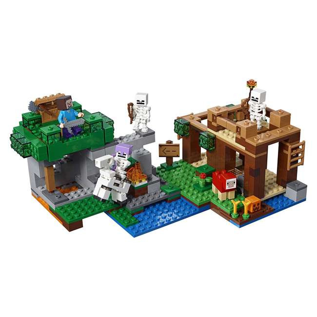Lego Minecraft The Skeleton Attack Play Set : 6212506