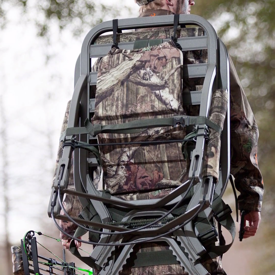 Summit Deluxe Backpack Straps w/ Mossy Oak Camo 85254 Bow & Rifle