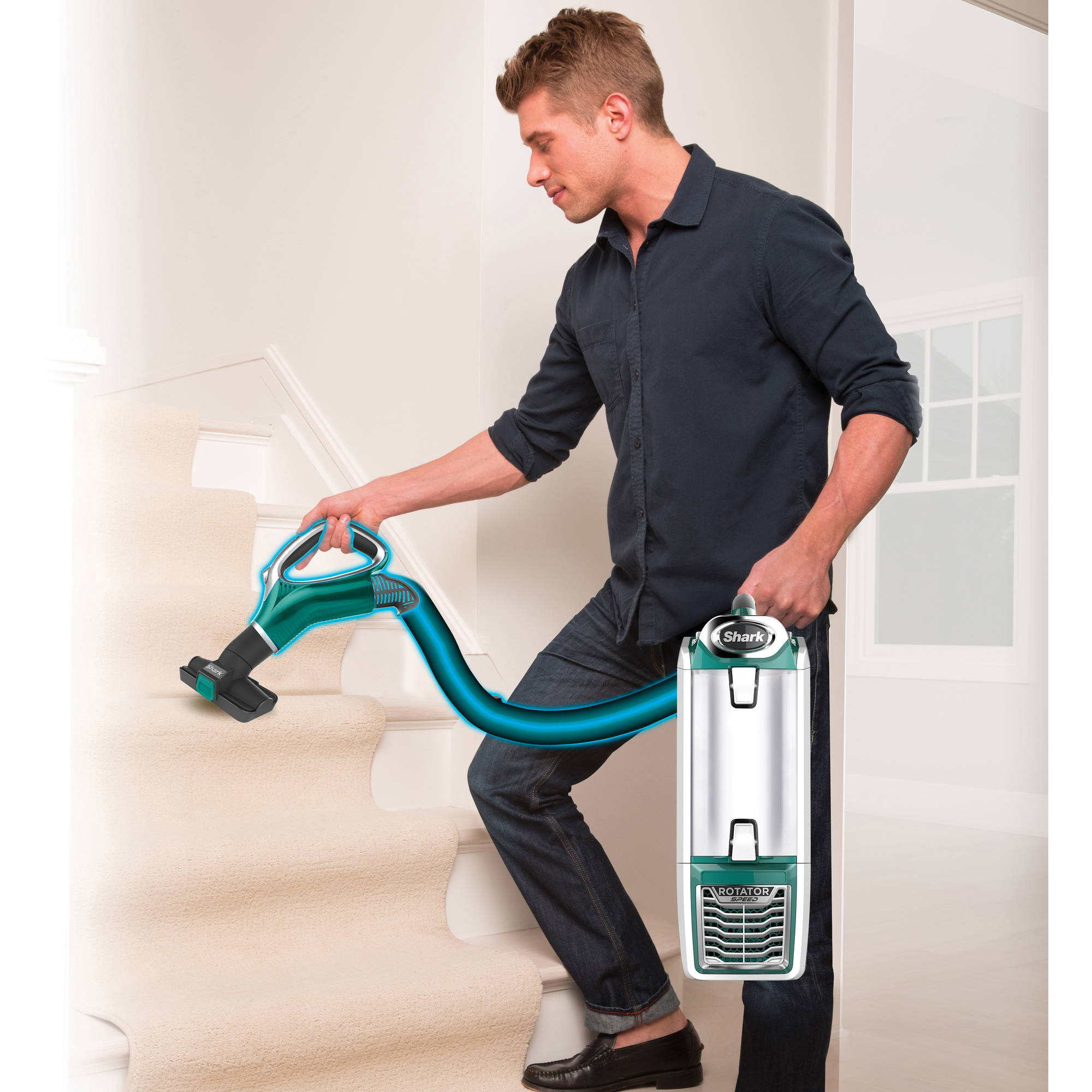 Shark Rotator Powered LiftAway Speed Vacuum NV680 (Certified