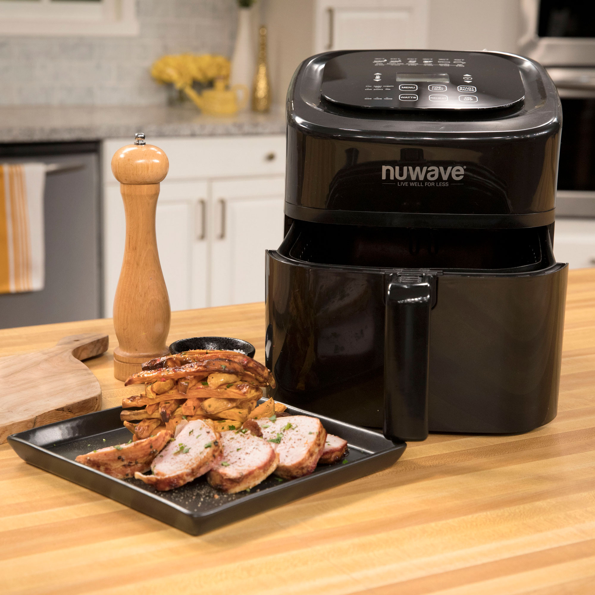 NuWave Brio 6 Quart Non Stick Digital Adjustable Temp Electric Deep Air